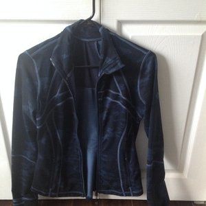Lululemon camo zip up jacket